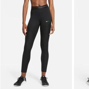 NWT - Women's Tights Nike Pro Icon Clash